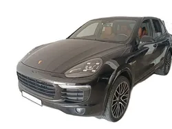 Preto Usado 2017 Porsche Cayenne S E-Hybrid Platinum Edition SUV | € 49.999