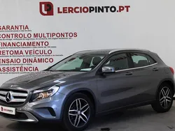 Cinza Usado 2016 Mercedes GLA200 SUV | € 22.950