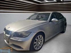 Cinzento Usado 2006 BMW 320 | € 9.500 (Super Preço)