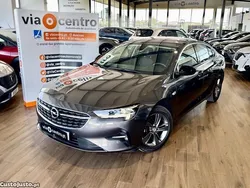 Branco Usado 2022 Opel Insignia Business Sedan | € 17.900 (Bom preço)