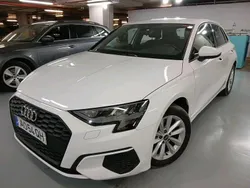 Branco Usado 2022 Audi A3 Carrinha | € 22.300