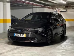 Preto Usado 2019 Toyota Corolla Hybrid Carrinha | € 19.750