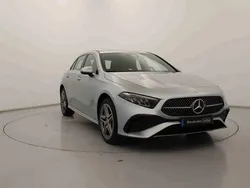Prateado Usado 2025 Mercedes A250 Citadino | € 43.990 (Preço justo)