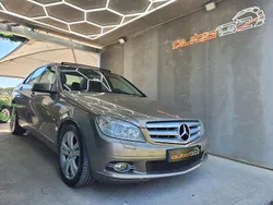 Outro Usado 2009 Mercedes C250 Avantgarde Sedan | € 11.990 (Preço justo)