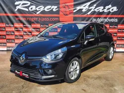 Preto (metalizado) Usado 2018 Renault Clio IV LIMITED Citadino | € 16.900 (Caro)