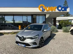 Cinza prata Usado 2021 Renault Clio V Intens Citadino | € 15.490 (Preço justo)