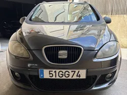 Usado 2008 Seat Altea XL Monovolume | € 3.499
