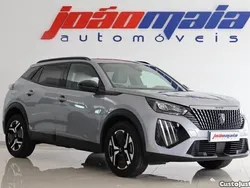 Cinza Usado 2024 Peugeot 2008 Active SUV | € 26.500 (Caro)