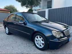 Usado 2001 Mercedes C220 Sedan | € 5.000 (Preço elevado)
