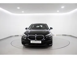 Preto Usado 2023 BMW 116 Advantage Citadino | € 28.680 (Preço justo)
