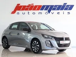 Cinza Usado 2024 Peugeot 208 Active Citadino | € 15.800 (Bom preço)