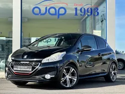 Preto Usado 2013 Peugeot 208 GTi Citadino | € 13.270 (Preço justo)
