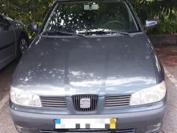 Usado 2001 Seat Ibiza Sedan | € 1.100 (Preço justo)