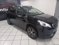 Preto Usado 2018 Peugeot 2008 Style SUV | € 11.900 (Preço justo)