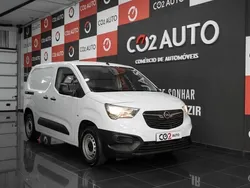 Branco Usado 2020 Opel Combo Monovolume | € 13.900 (Preço justo)
