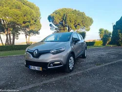 Cinza Usado 2016 Renault Captur SUV | € 13.700 (Preço justo)