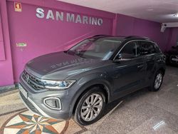 Cinza Usado 2024 VW T-Roc SUV | € 29.800 (Preço justo)