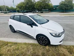 Usado 2015 Renault Clio IV Carrinha | € 9.250