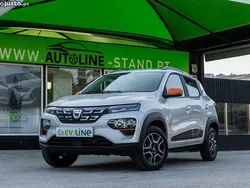 Cinza Usado 2022 Dacia Spring Comfort Citadino | € 11.700 (Bom preço)