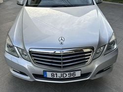Usado 2010 Mercedes E250 Avantgarde Sedan | € 12.900 (Bom preço)