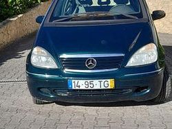 Usado 2002 Mercedes A140 Elegance Sedan | € 1.600