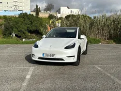Branco Usado 2021 Tesla Model Y Long Range SUV | € 39.250 (Preço elevado)