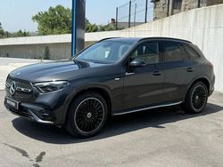 Cinza Usado 2025 Mercedes GLC300 SUV | € 76.500