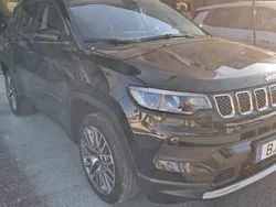 Preto Usado 2024 Jeep Compass SUV | € 36.500 (Preço elevado)