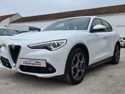Branco Usado 2018 Alfa Romeo Stelvio Super SUV | € 24.250