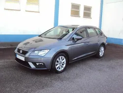 Cinzento Usado 2018 Seat Leon Style Carrinha | € 15.750 (Preço justo)