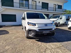 Branco Usado 2024 Fiat Doblò Monovolume | € 17.150