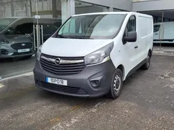 Branco Usado 2015 Opel Vivaro Van | € 11.950