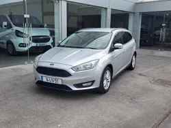 Cinzento Usado 2018 Ford Focus Carrinha | € 10.950