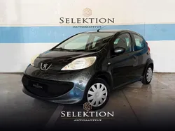 Cinza Usado 2007 Peugeot 107 Citadino | € 3.900 (Preço justo)