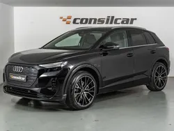 Preto Usado 2022 Audi Q4 e-tron Comfort SUV | € 39.980 (Bom preço)