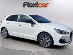 Branco Usado 2018 Hyundai i30 Style | € 16.990 (Preço elevado)