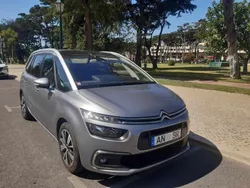 Cinzento Usado 2019 Citroën C4 Picasso Monovolume | € 21.000