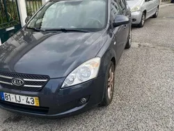 Cinzento Usado 2009 Kia Ceed Carrinha | € 3.000 (Bom preço)