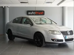 Cinzento Usado 2007 VW Passat Sedan | € 5.900 (Bom preço)