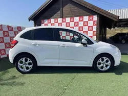 Branco Usado 2011 Citroën C3 Citadino | € 4.490