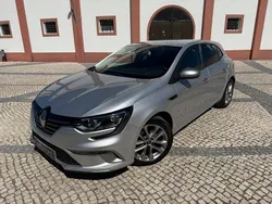 Cinza Usado 2021 Renault Mégane GT GT-Line Coupé | € 19.900