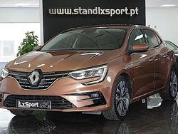 Castanho Usado 2021 Renault Mégane IV Intens Sedan | € 17.990 (Preço justo)
