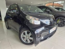 Castanho Usado 2009 Toyota iQ Citadino | € 6.990 (Preço justo)