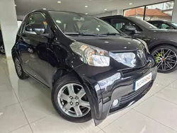 Castanho Usado 2009 Toyota iQ Citadino | € 6.990 (Preço justo)