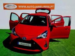 Vermelho Usado 2017 Toyota Yaris Hybrid | € 14.750 (Preço justo)