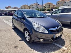 Usado 2010 Opel Corsa Sedan | € 4.000 (Preço justo)
