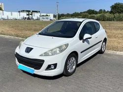 Branco Usado 2010 Peugeot 207 Van | € 6.750 (Preço justo)