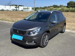 Cinza Usado 2018 Peugeot 2008 Style SUV | € 10.250 (Bom preço)