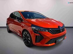Laranja Novo 2025 Renault Clio V Techno Citadino | € 22.490