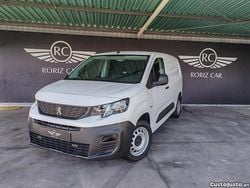 Branco Usado 2021 Peugeot Partner Premium Monovolume | € 13.000 (Preço justo)